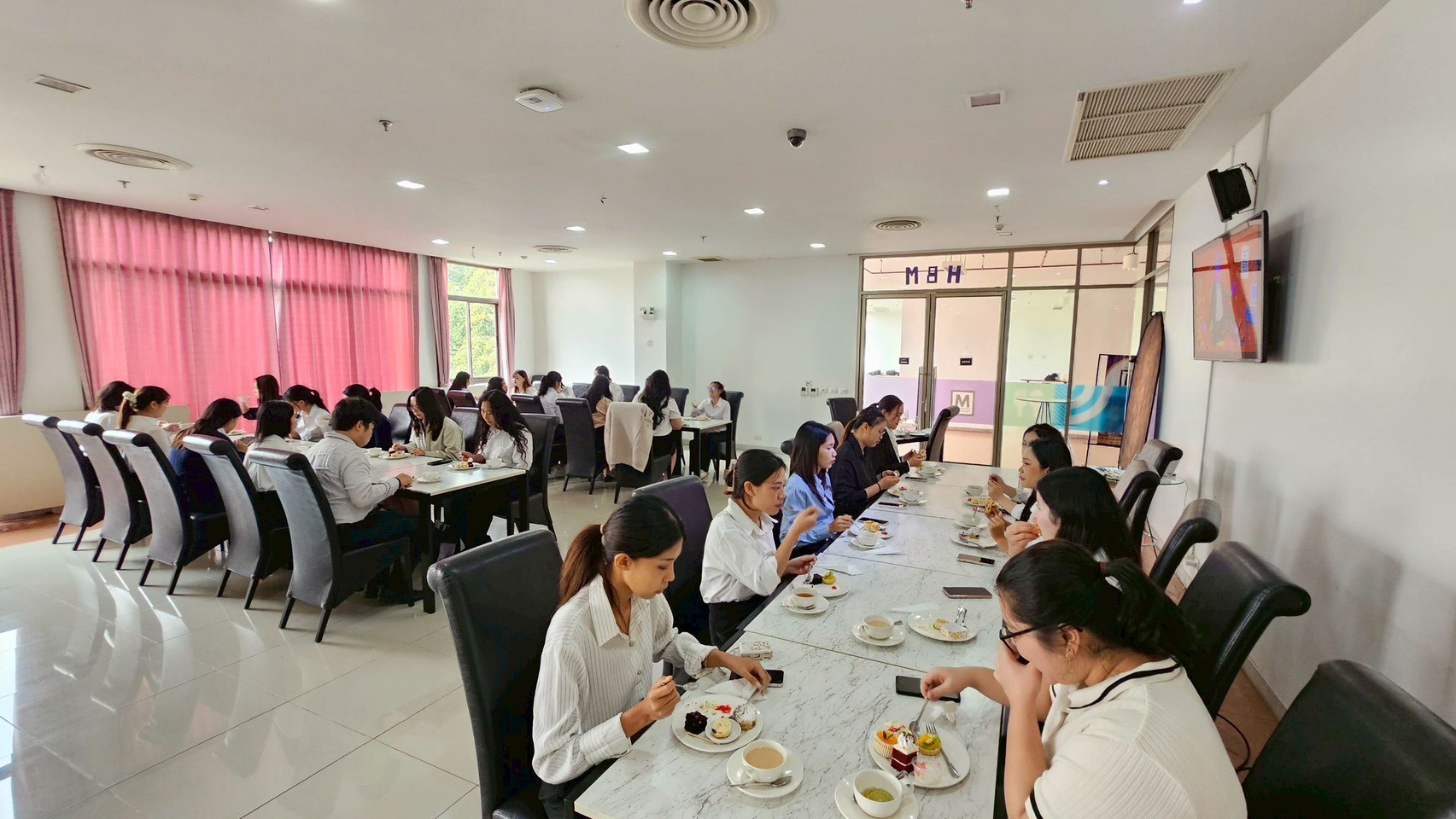 MFU News : LINE_ALBUM_อบรม_30369_260331_155.jpg